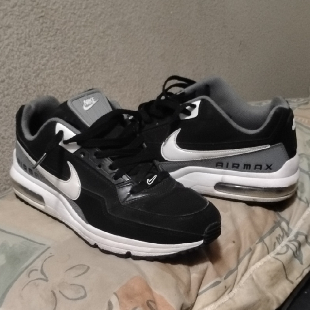 Nike Air Max Ltd